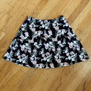Forever 21 floral mini skirt